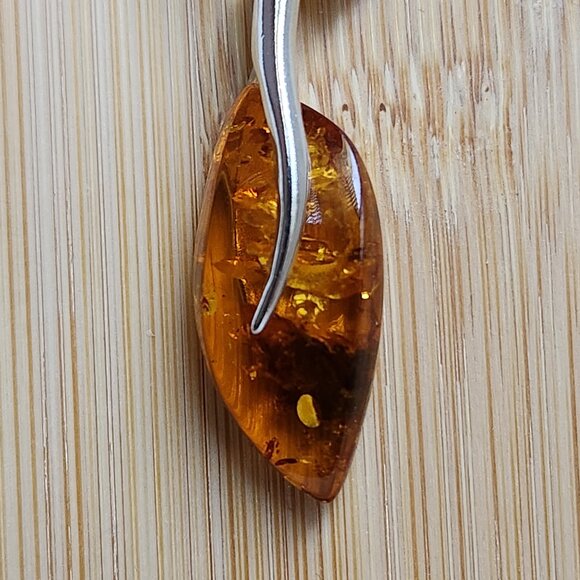 VTG HUGE! NWT Hammered LEAF Baltic Amber Pendant in Sterling Silver w/ 925 Chain - Picture 7 of 12